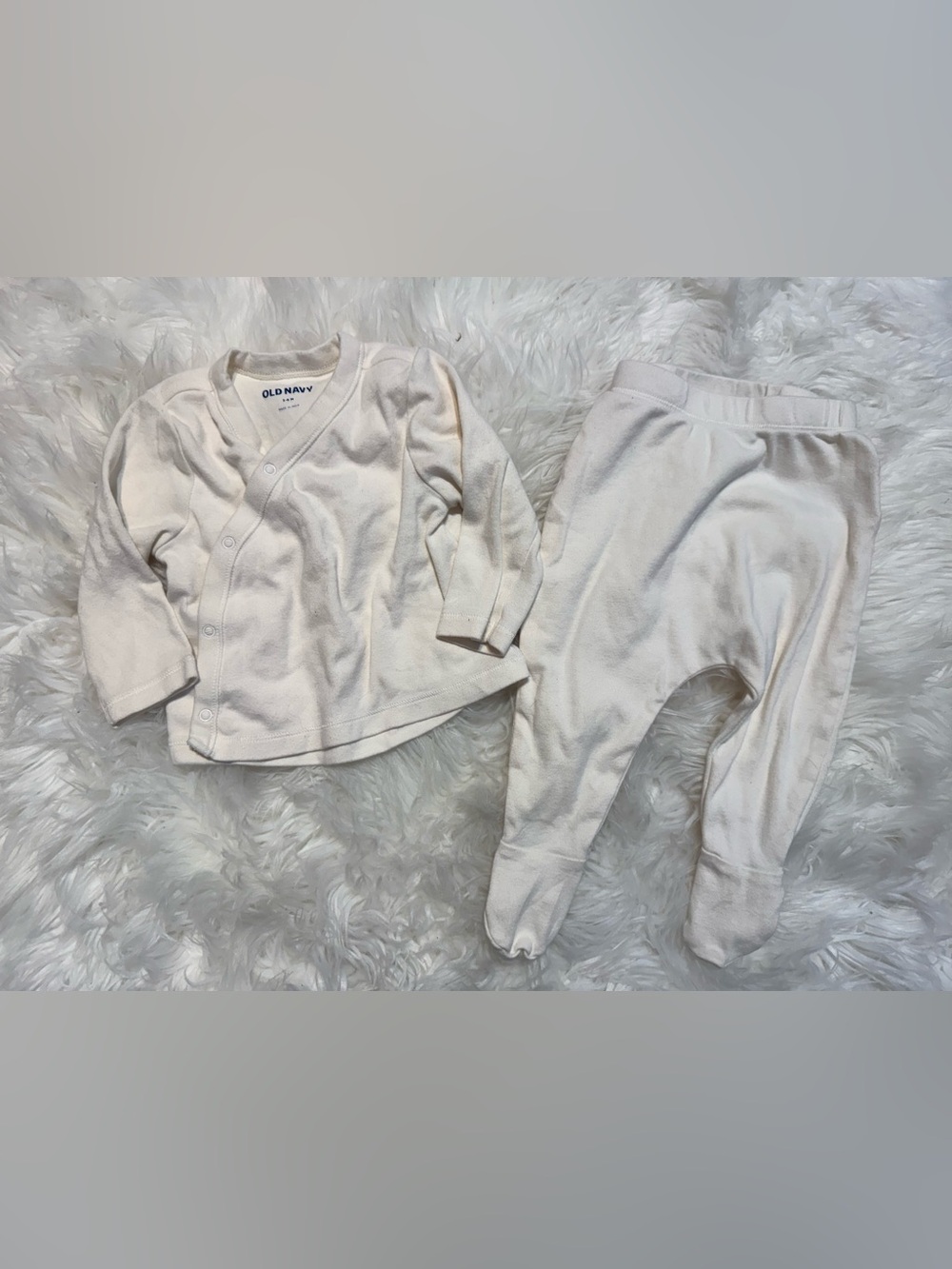 💫10/$25 • Old Navy Baby Pajama Set - Wrap-Front Top & Footed Pants